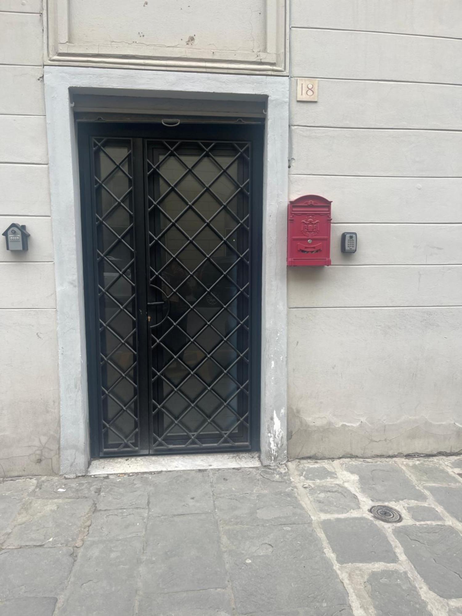Vila A Casa Di Nonno Peppe Florencie Exteriér fotografie